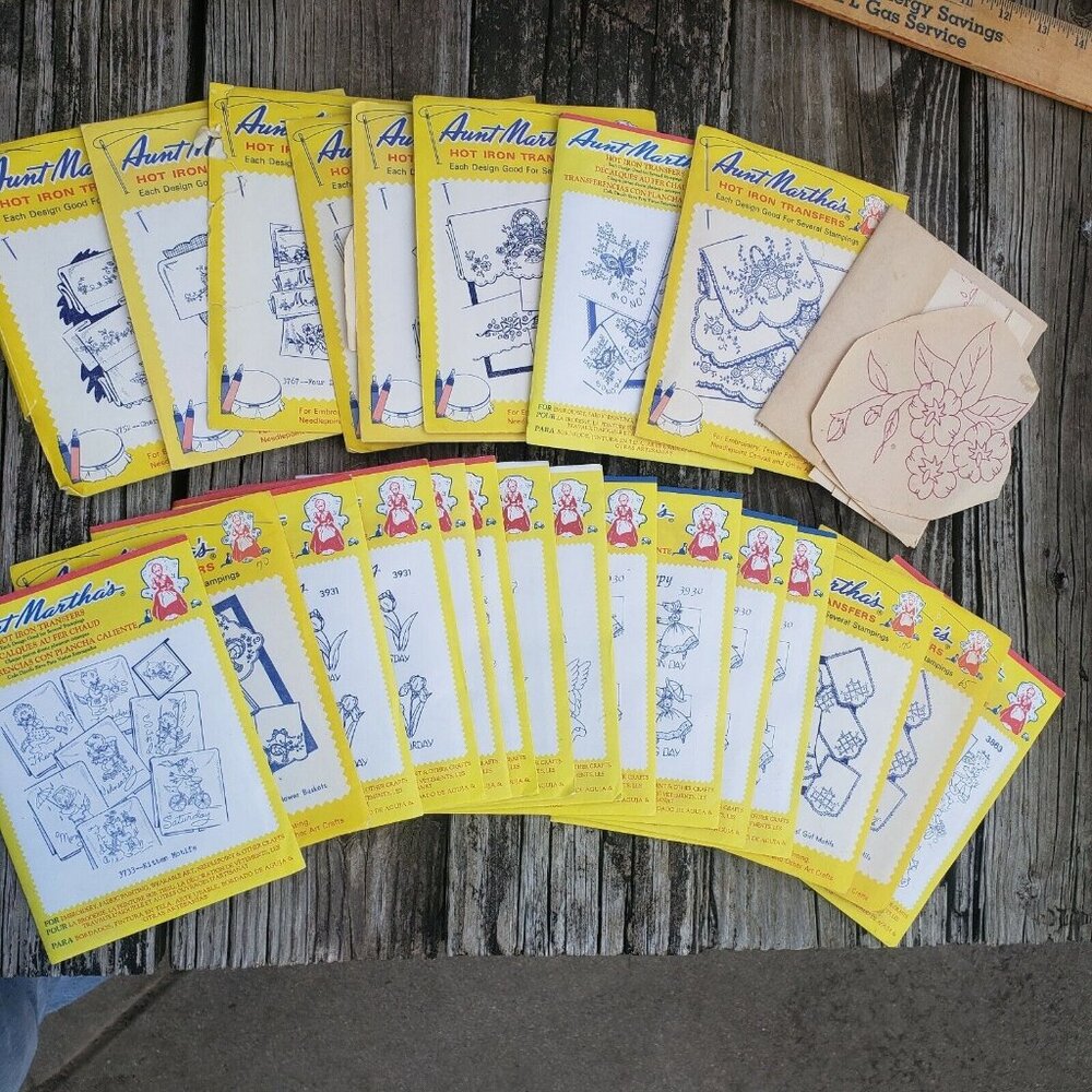 15 Aunt Marthas Hot Iron Transfers for Embroidery Quilting Crafts Needlepoint